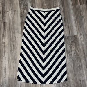 Loft stretchy chevron midi skirt